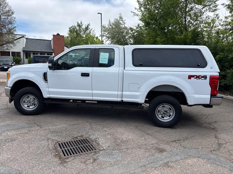 Ford F-250 SD FX4 SuperCab 4WD 2017