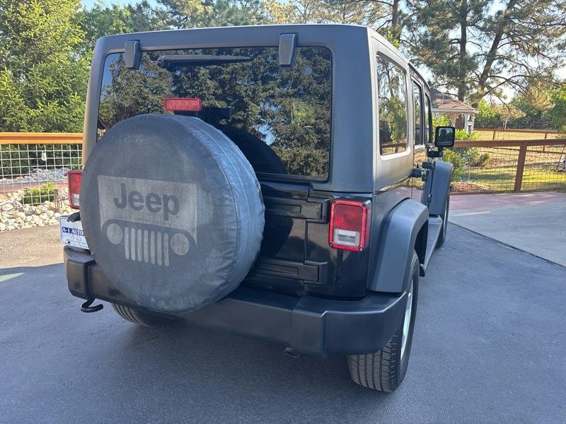 Jeep Wrangler Unlimited Sport 4WD 2014