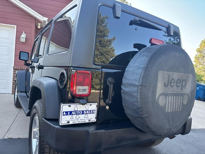 Jeep Wrangler Unlimited Sport 4WD 2014