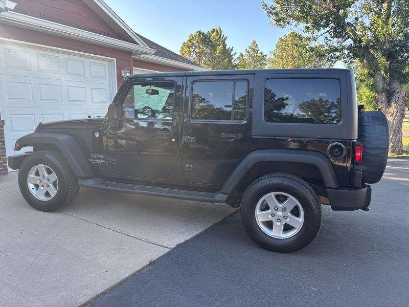 Jeep Wrangler Unlimited Sport 4WD 2014