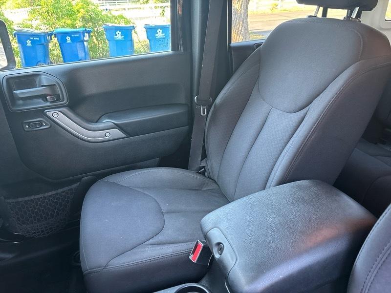 Jeep Wrangler Unlimited Sport 4WD 2014