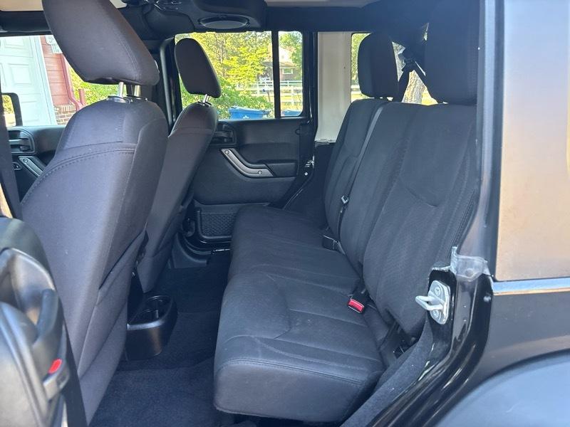 Jeep Wrangler Unlimited Sport 4WD 2014