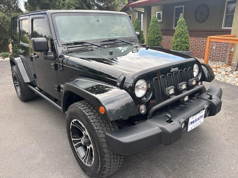 Jeep Wrangler Unlimited Sahara 4WD 2014