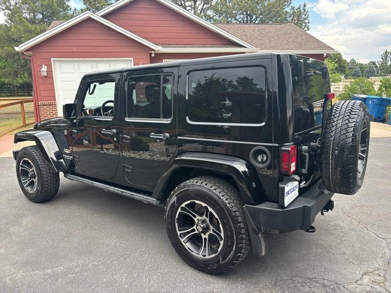 Jeep Wrangler Unlimited Sahara 4WD 2014