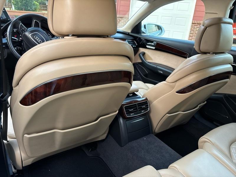Audi A8 4.0T Sedan L quattro Tiptronic 2014