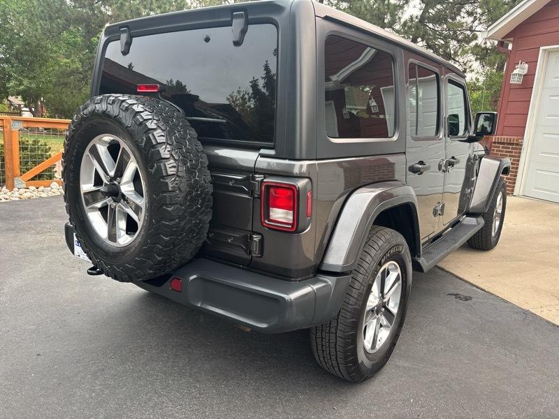 Jeep Wrangler Unlimited Sahara 2018