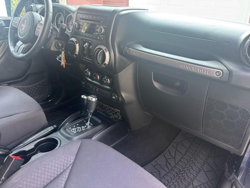 Jeep Wrangler Unlimited Sport 4WD 2013