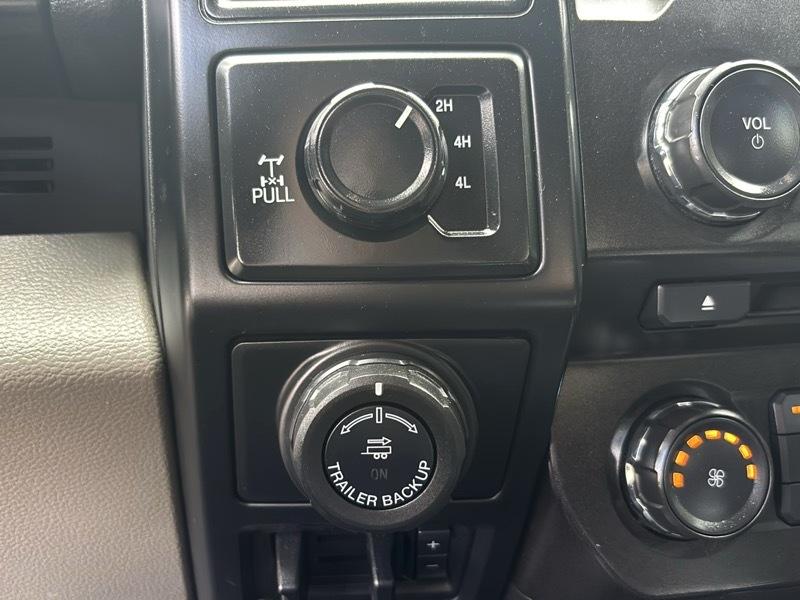 Ford F-150 XLT SuperCrew Short Bed 4WD 2018
