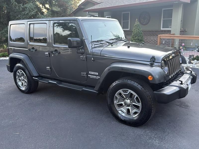 Jeep Wrangler Unlimited Sport 4WD 2017