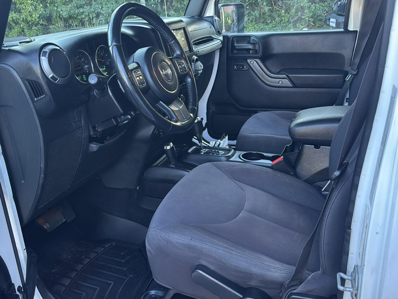 Jeep Wrangler Unlimited Sport 4WD 2015