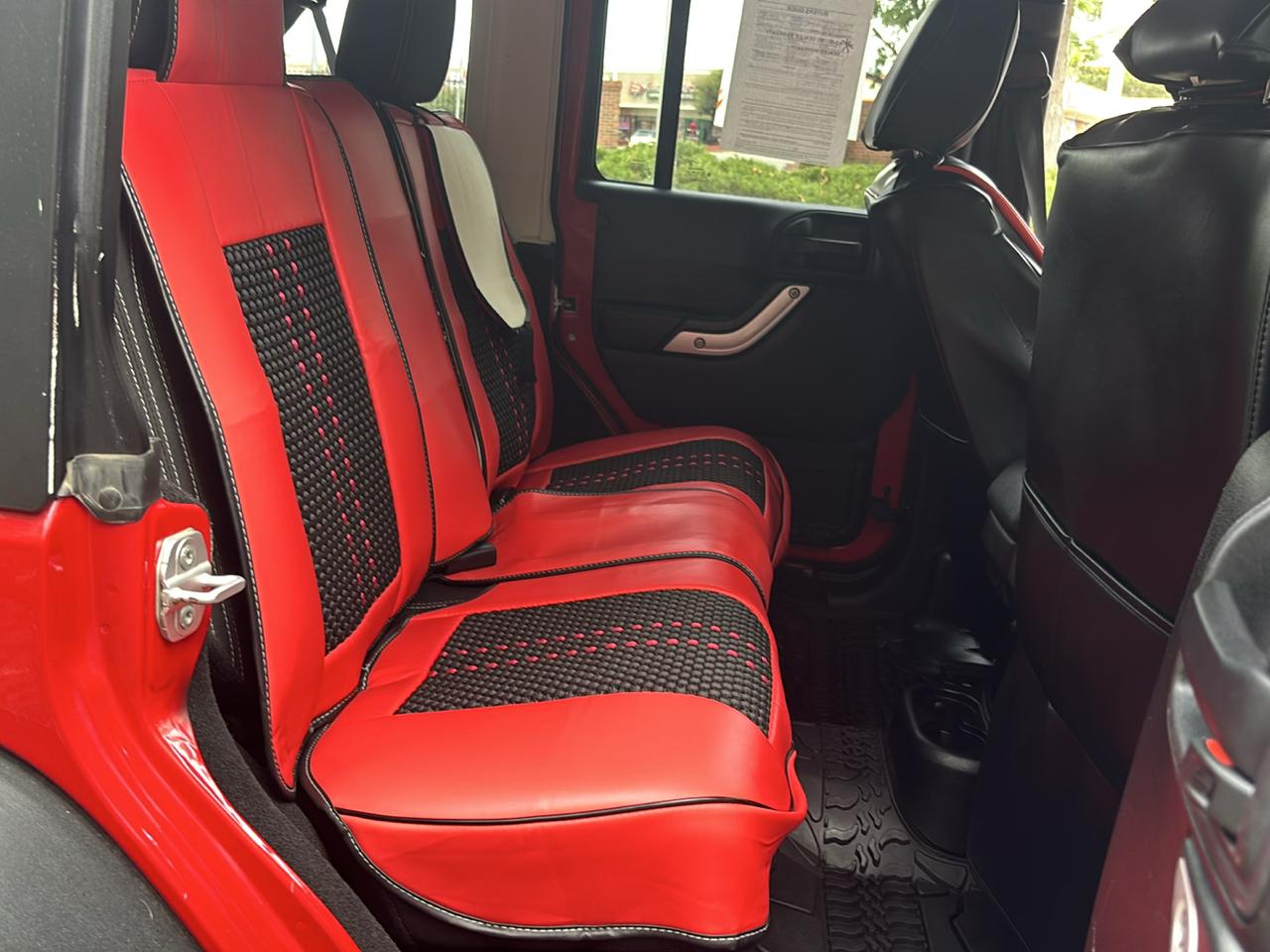 Jeep Wrangler Unlimited Rubicon 4WD 2014