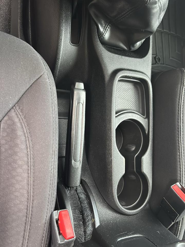 Jeep Wrangler Sport 4WD 2013