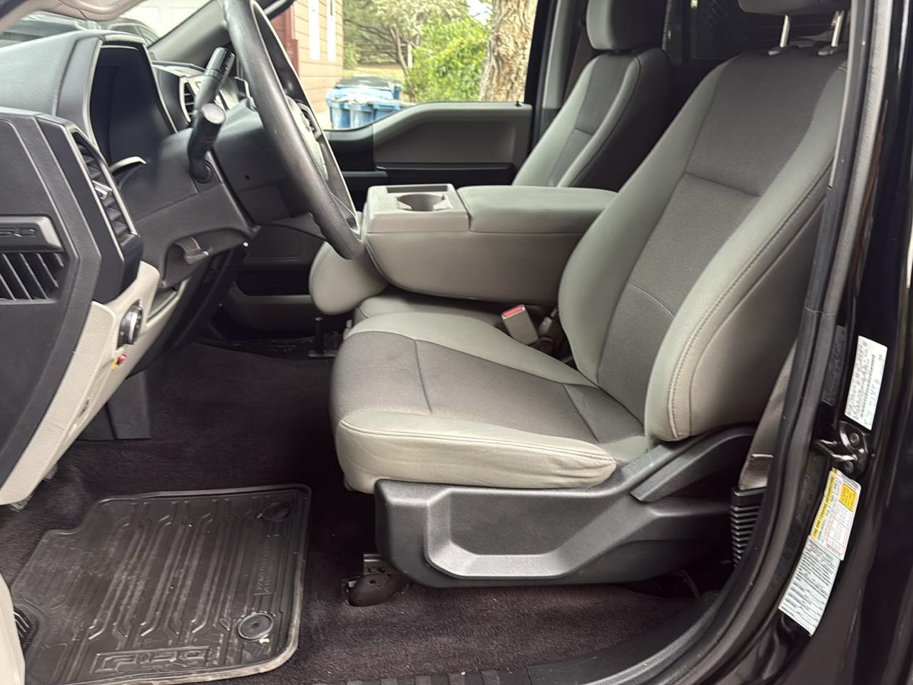 Ford F-150 photo 7