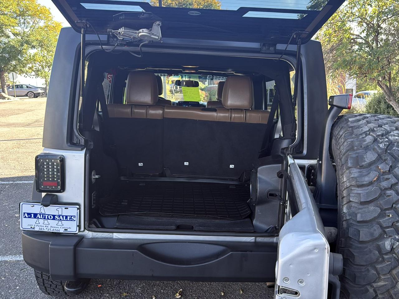 Jeep Wrangler photo 20