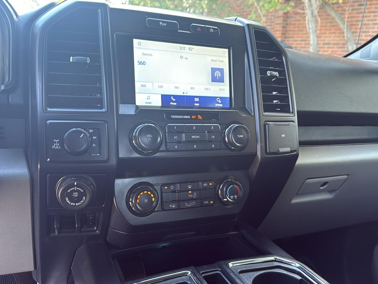 Ford F-150 photo 17