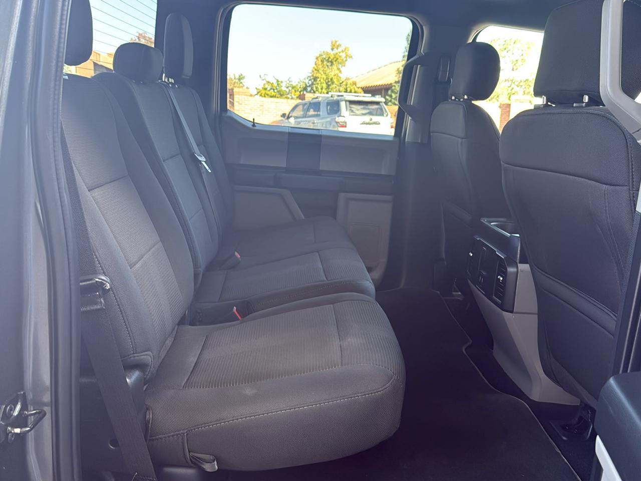 Ford F-150 photo 19