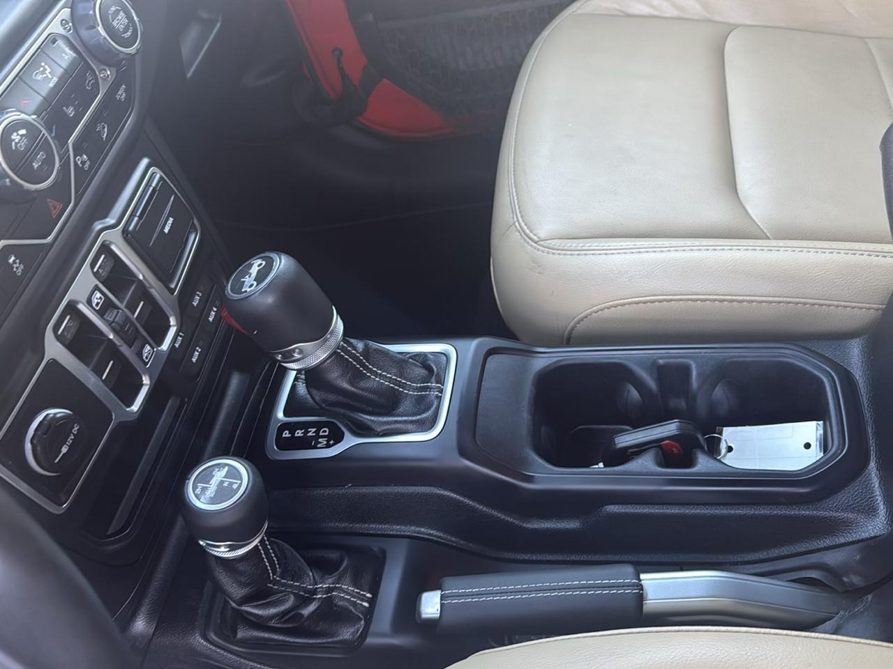 Jeep Wrangler Unlimited Sahara 2018