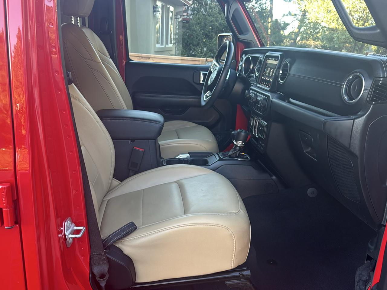 Jeep Wrangler Unlimited Sahara 2018