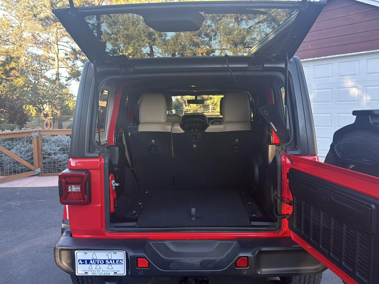 Jeep Wrangler Unlimited Sahara 2018