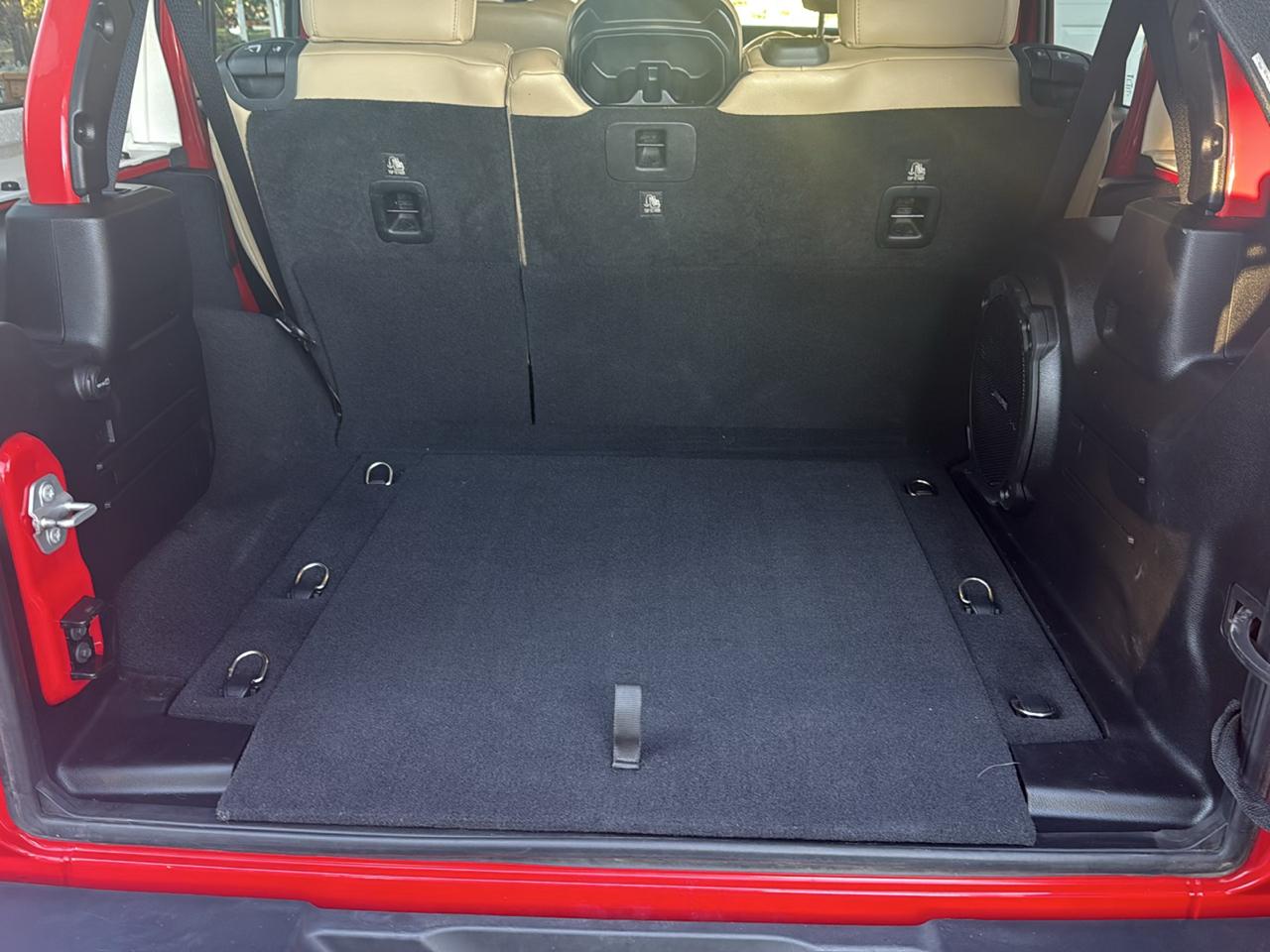 Jeep Wrangler Unlimited Sahara 2018