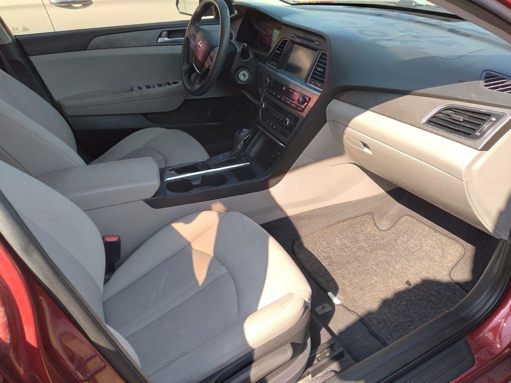 Hyundai Sonata SE 2016