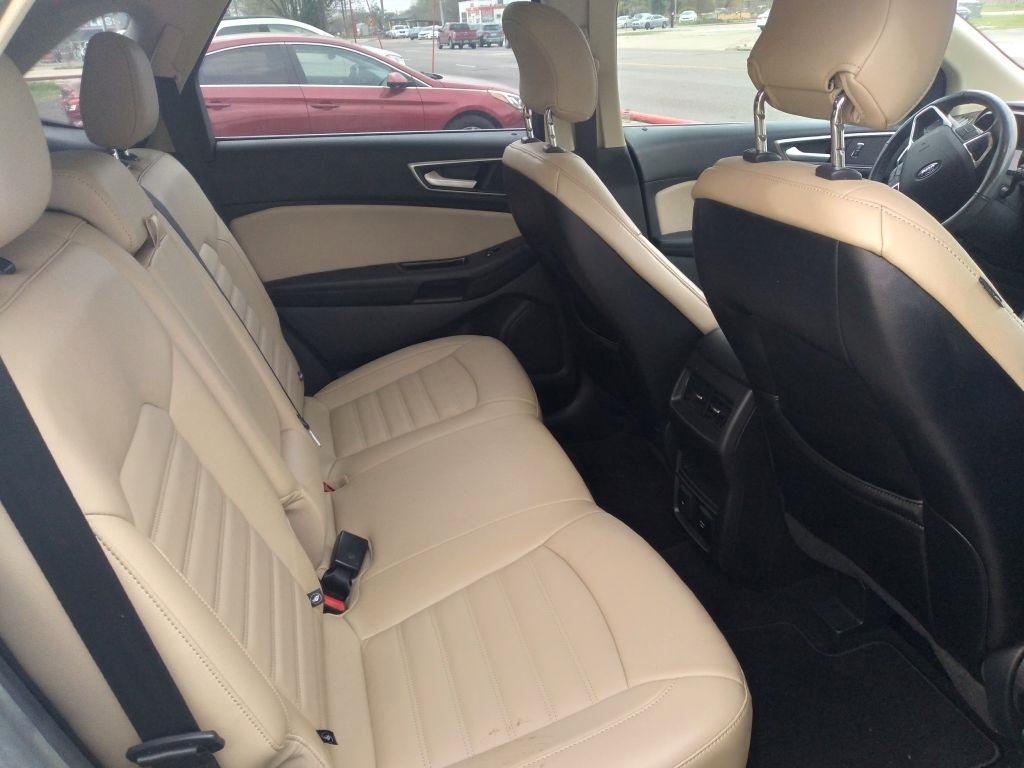 Ford Edge SEL FWD 2015