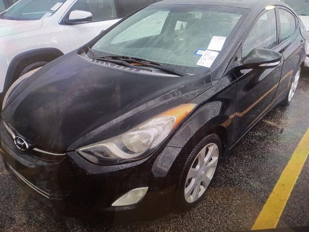 Hyundai Elantra GLS M/T 2013