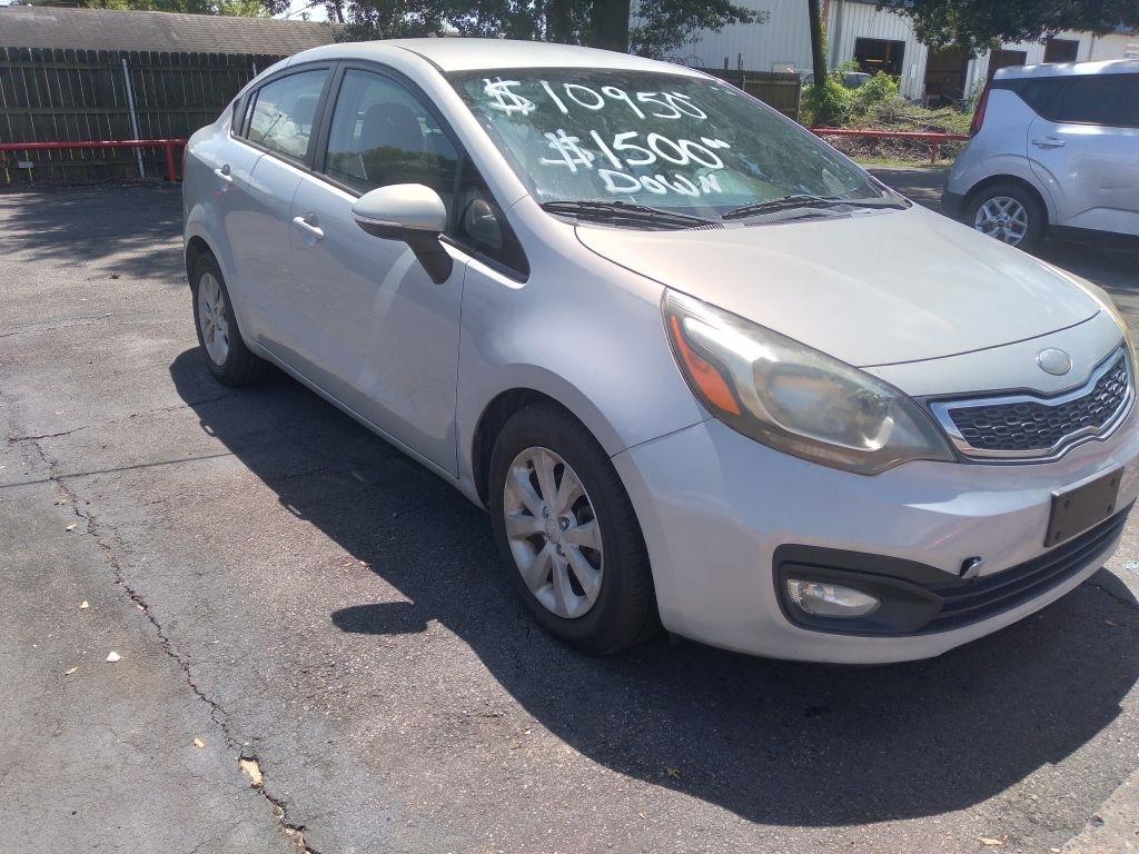 Kia Rio EX 2013