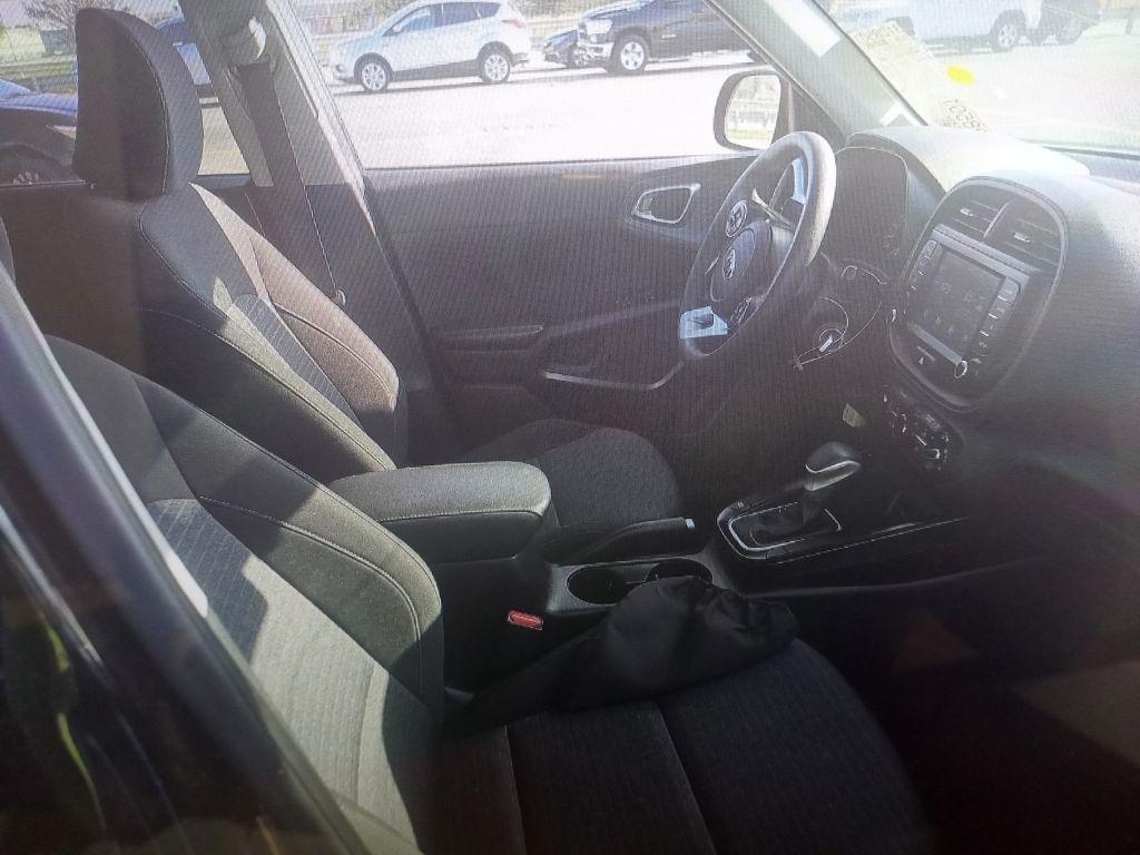 Kia Soul LX CVT 2020