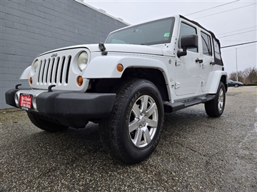 2013 Jeep Wrangler Unlimited 4WD 4dr Sahara