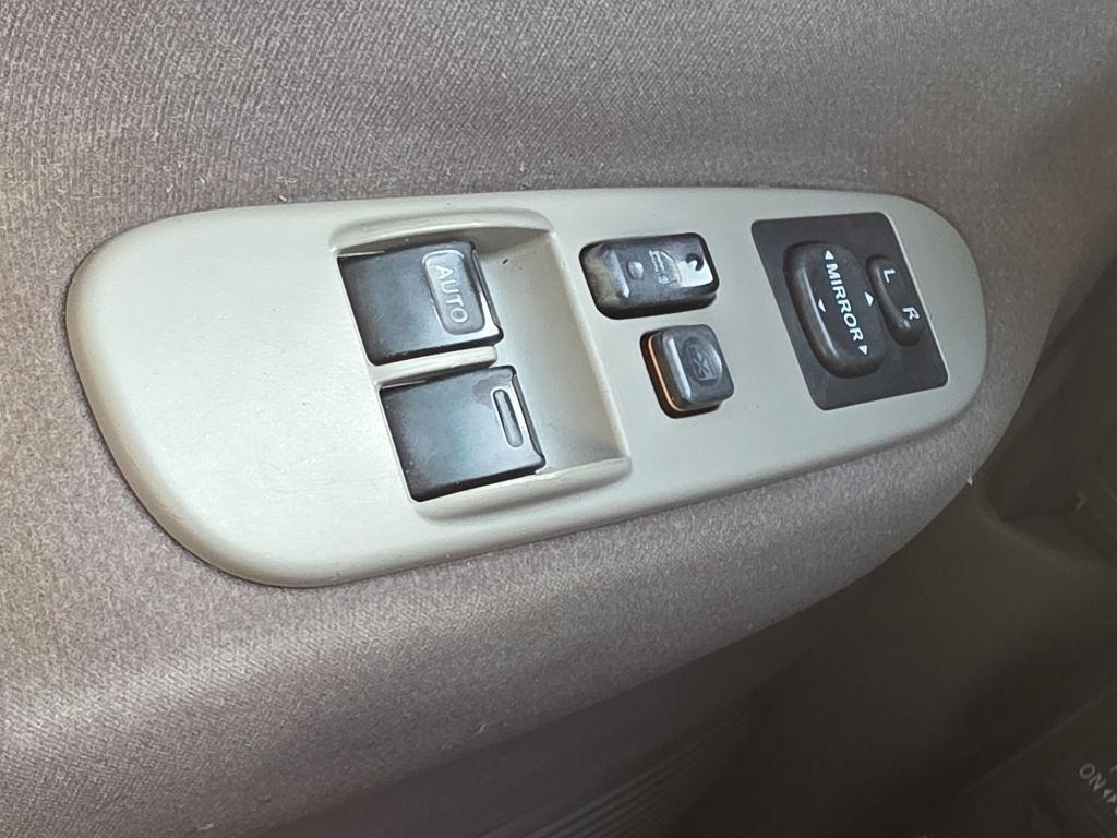 Toyota Tundra Access Cab V6 Auto SR5 (Natl) 2002