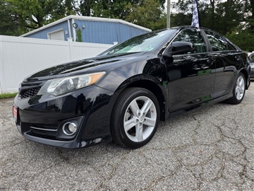 2013 Toyota Camry 4dr Sdn I4 Auto XLE (Natl)