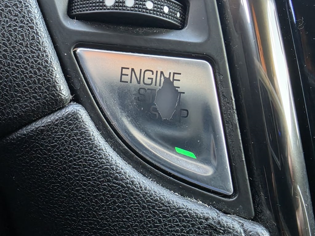 Cadillac ATS 4dr Sdn 2.5L RWD 2013 Cadillac ATS 4dr Sdn 2.5L RWD 2013