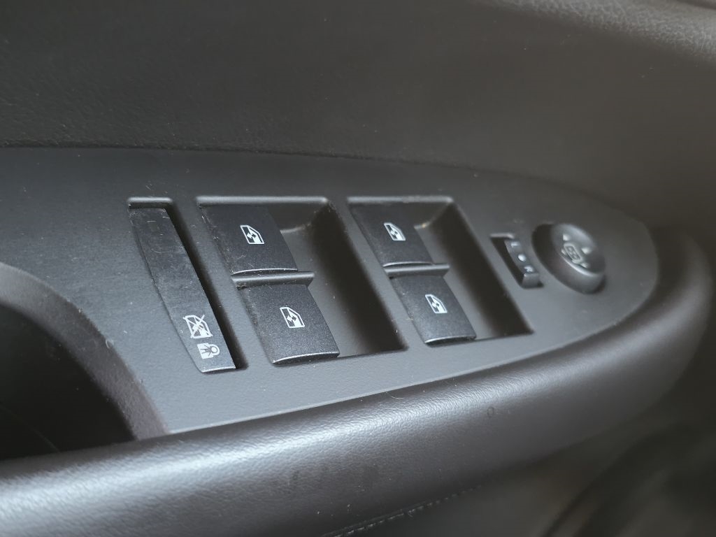 Cadillac ATS 4dr Sdn 2.5L RWD 2013 Cadillac ATS 4dr Sdn 2.5L RWD 2013