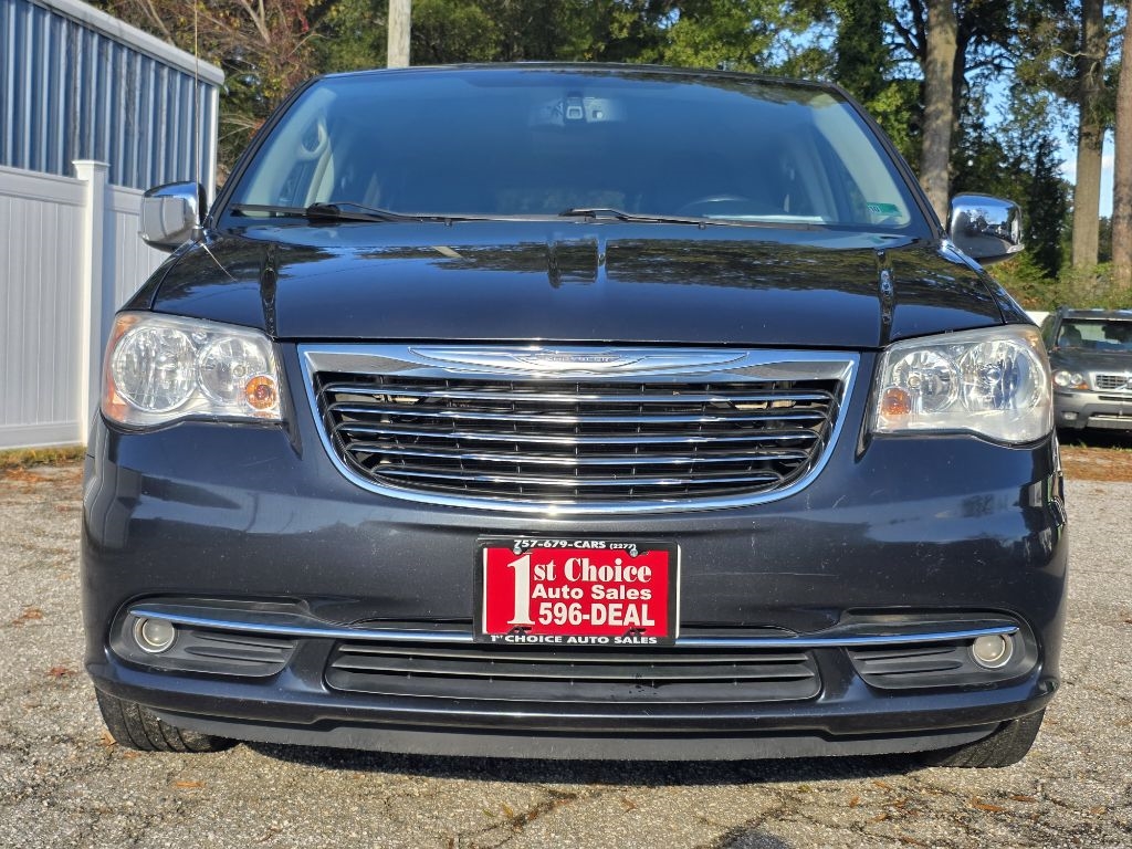 Chrysler Town & Country 4dr Wgn Touring-L 30th Anniversary 2014 Chrysler Town & Country 4dr Wgn Touring-L 30th Anniversary 2014