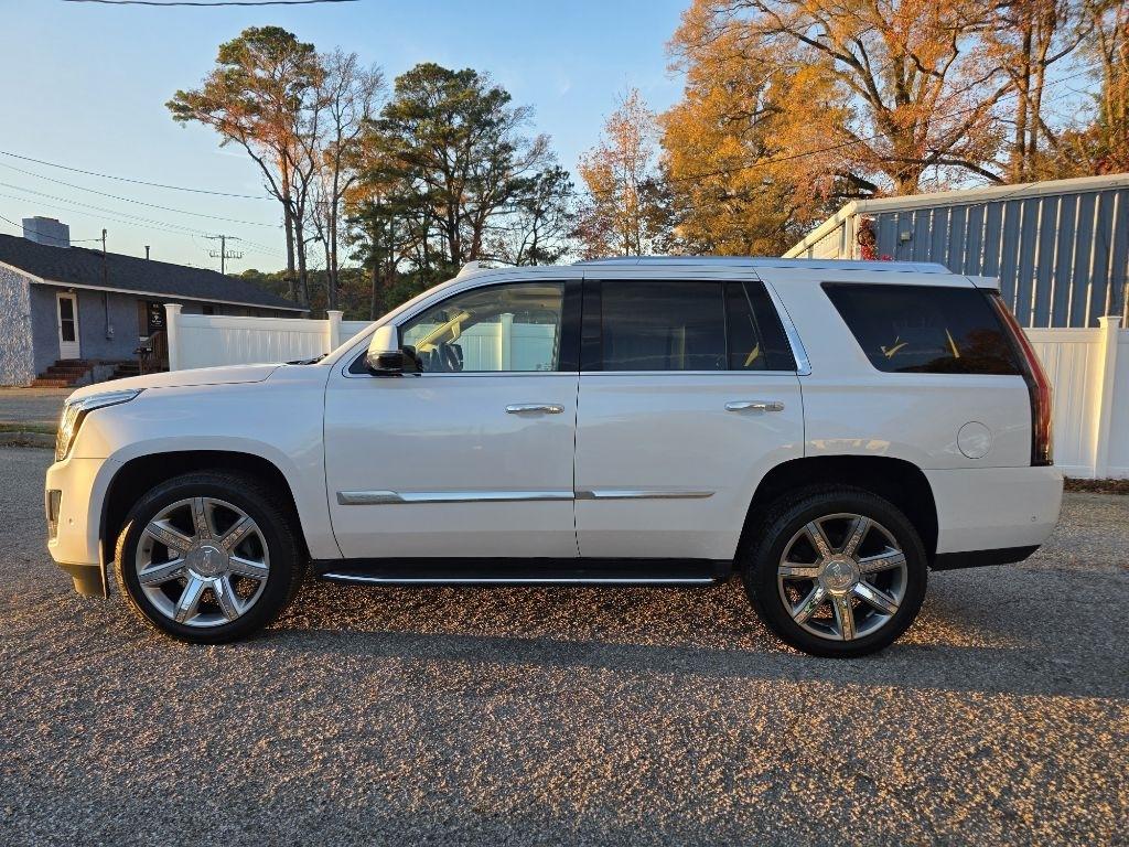 Cadillac Escalade 4WD 4dr Luxury 2018
