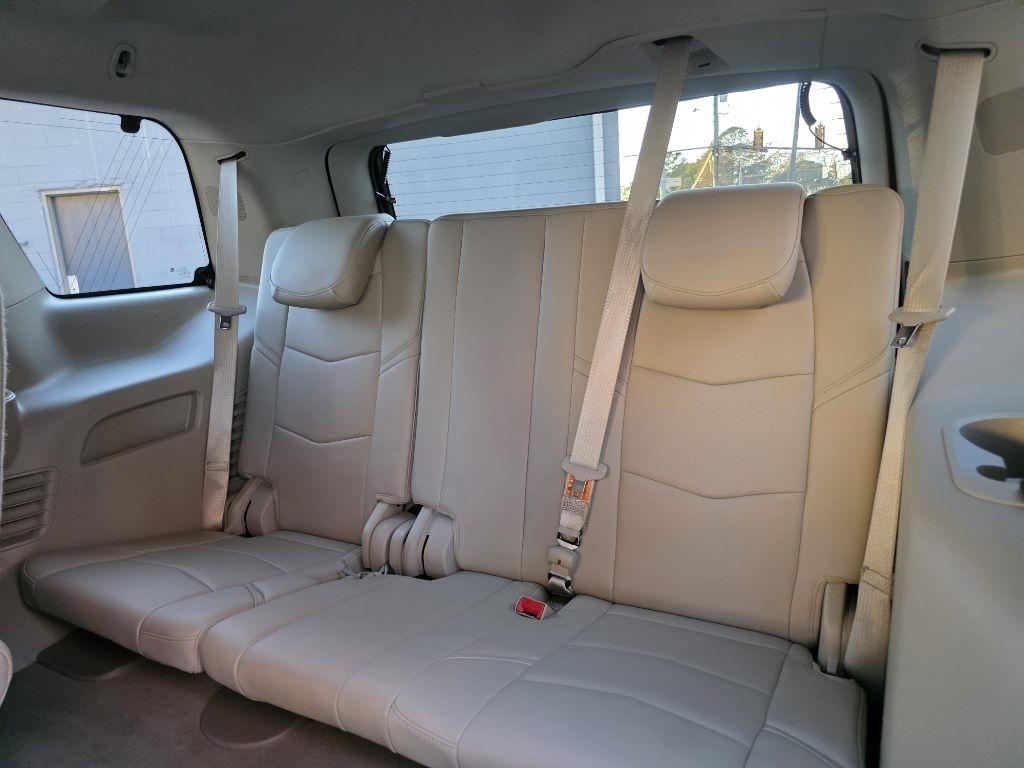 Cadillac Escalade 4WD 4dr Luxury 2018