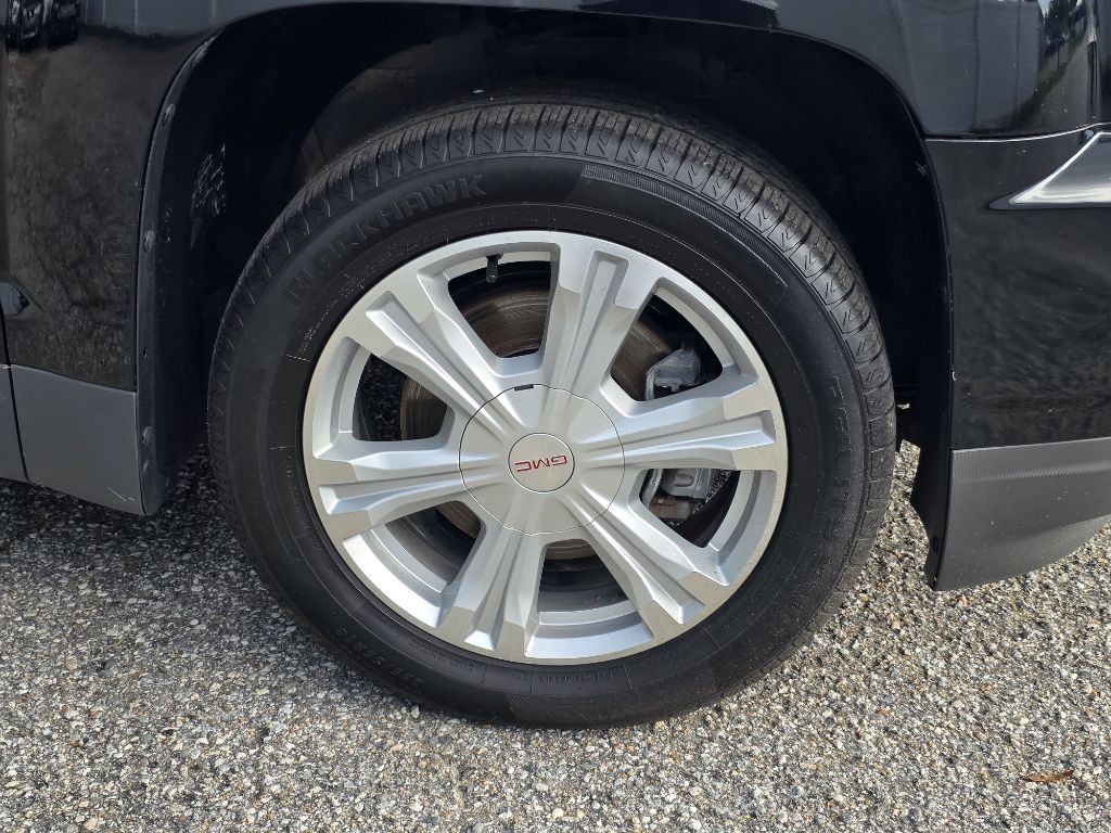 GMC Terrain FWD 4dr SLT 2017 GMC Terrain FWD 4dr SLT 2017