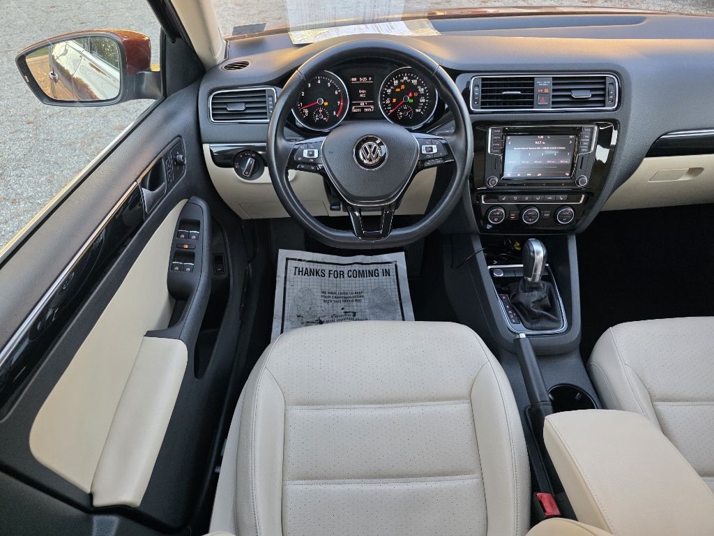 Volkswagen Jetta 1.8T SEL Auto 2017 Volkswagen Jetta 1.8T SEL Auto 2017