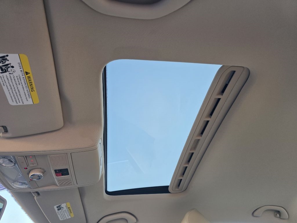 Volkswagen Jetta 1.8T SEL Auto 2017 Volkswagen Jetta 1.8T SEL Auto 2017