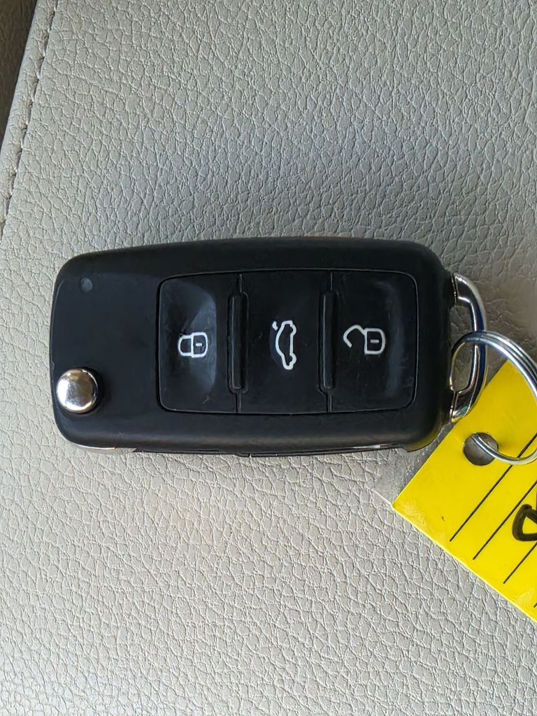 Volkswagen Jetta 1.8T SEL Auto 2017 Volkswagen Jetta 1.8T SEL Auto 2017