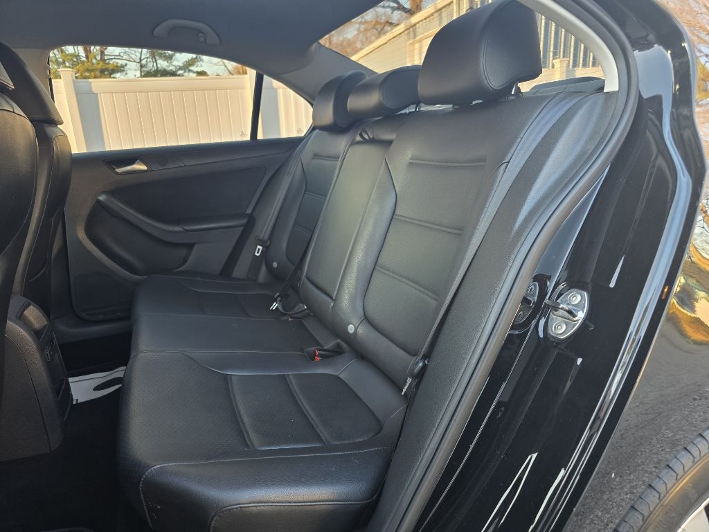 Volkswagen Jetta Sedan 4dr Auto SE 2014