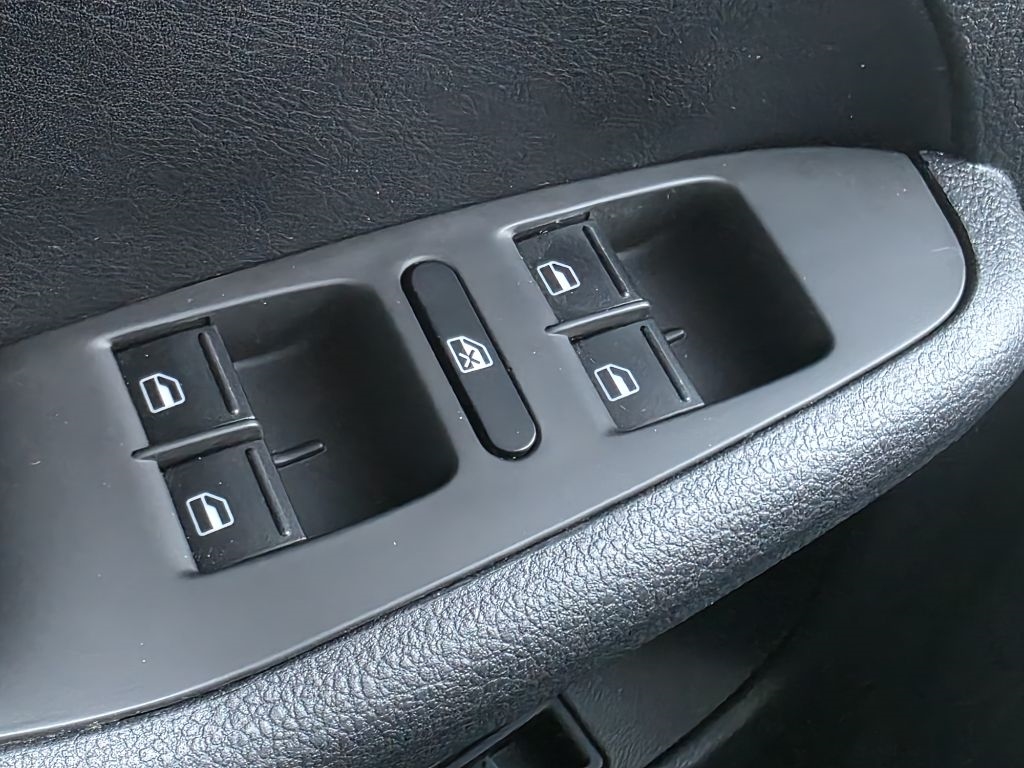 Volkswagen Jetta Sedan 4dr Auto SE 2014