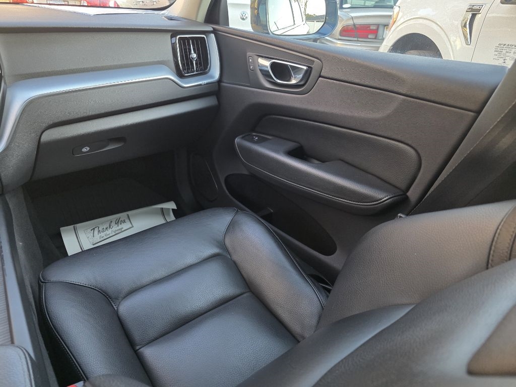 Volvo XC60 T5 AWD Momentum 2018