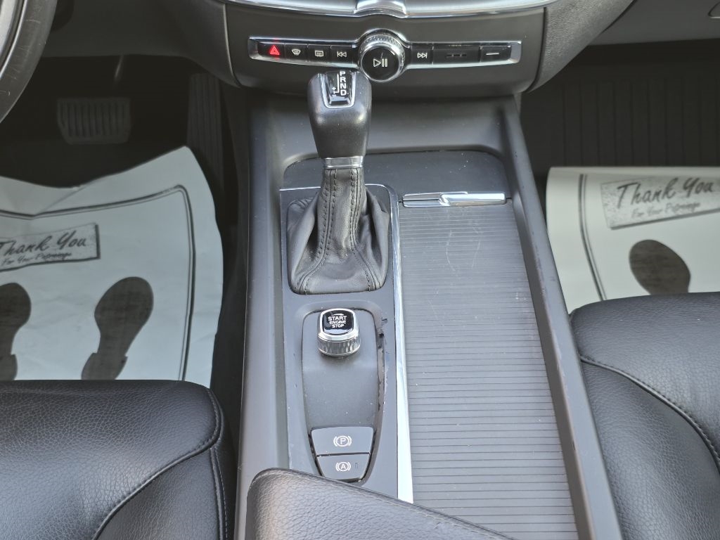 Volvo XC60 T5 AWD Momentum 2018