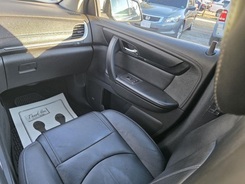 Chevrolet Traverse FWD 4dr LT w/2LT 2014