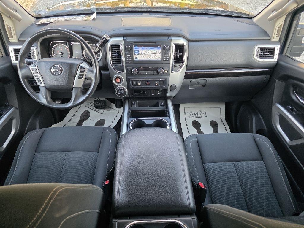 Nissan Titan XD 4x4 Diesel Crew Cab SV 2017