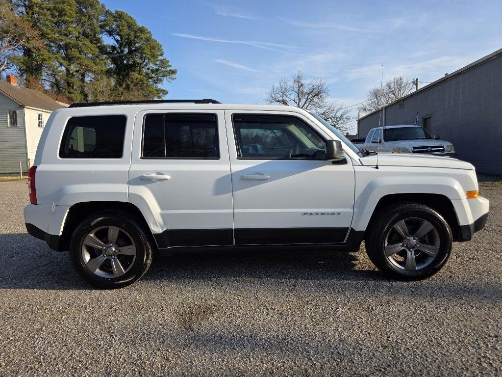Jeep Patriot FWD 4dr High Altitude 2014