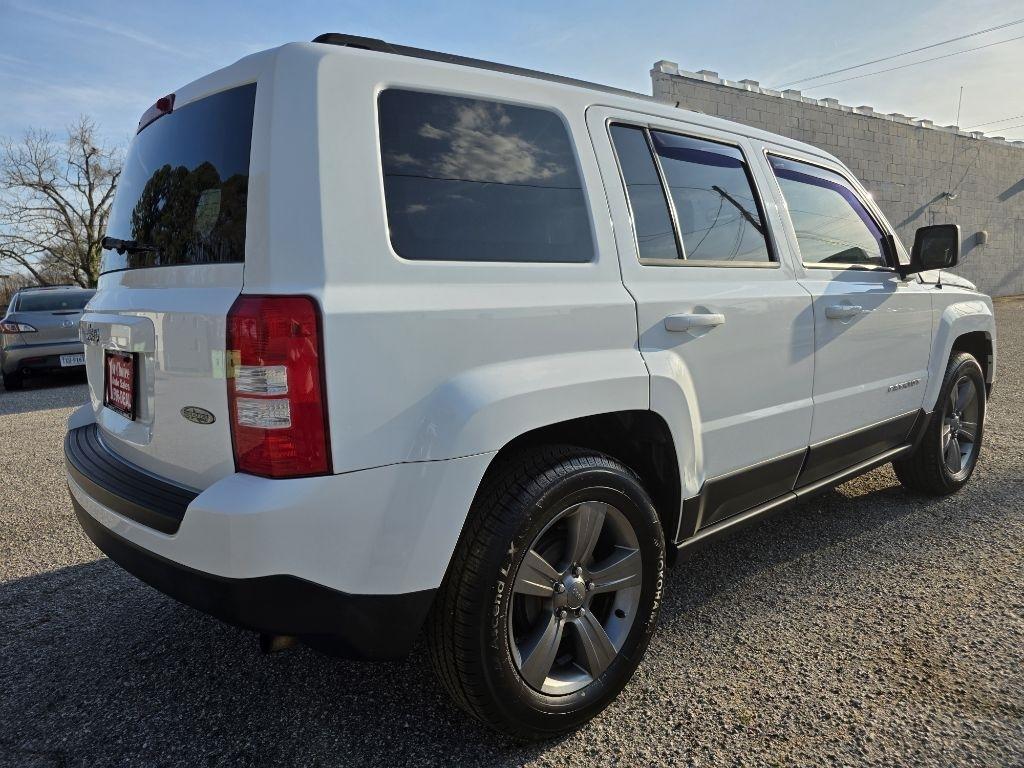 Jeep Patriot FWD 4dr High Altitude 2014