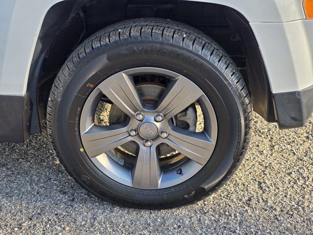 Jeep Patriot FWD 4dr High Altitude 2014